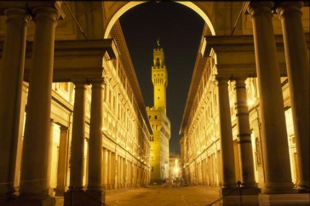 Hostel Veronique Florence Luaran gambar